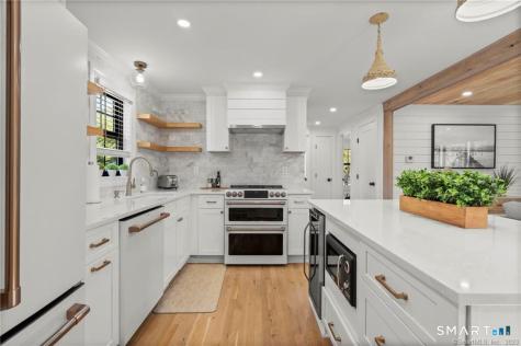 22 Oldfield Drive Fairfield CT 06824
