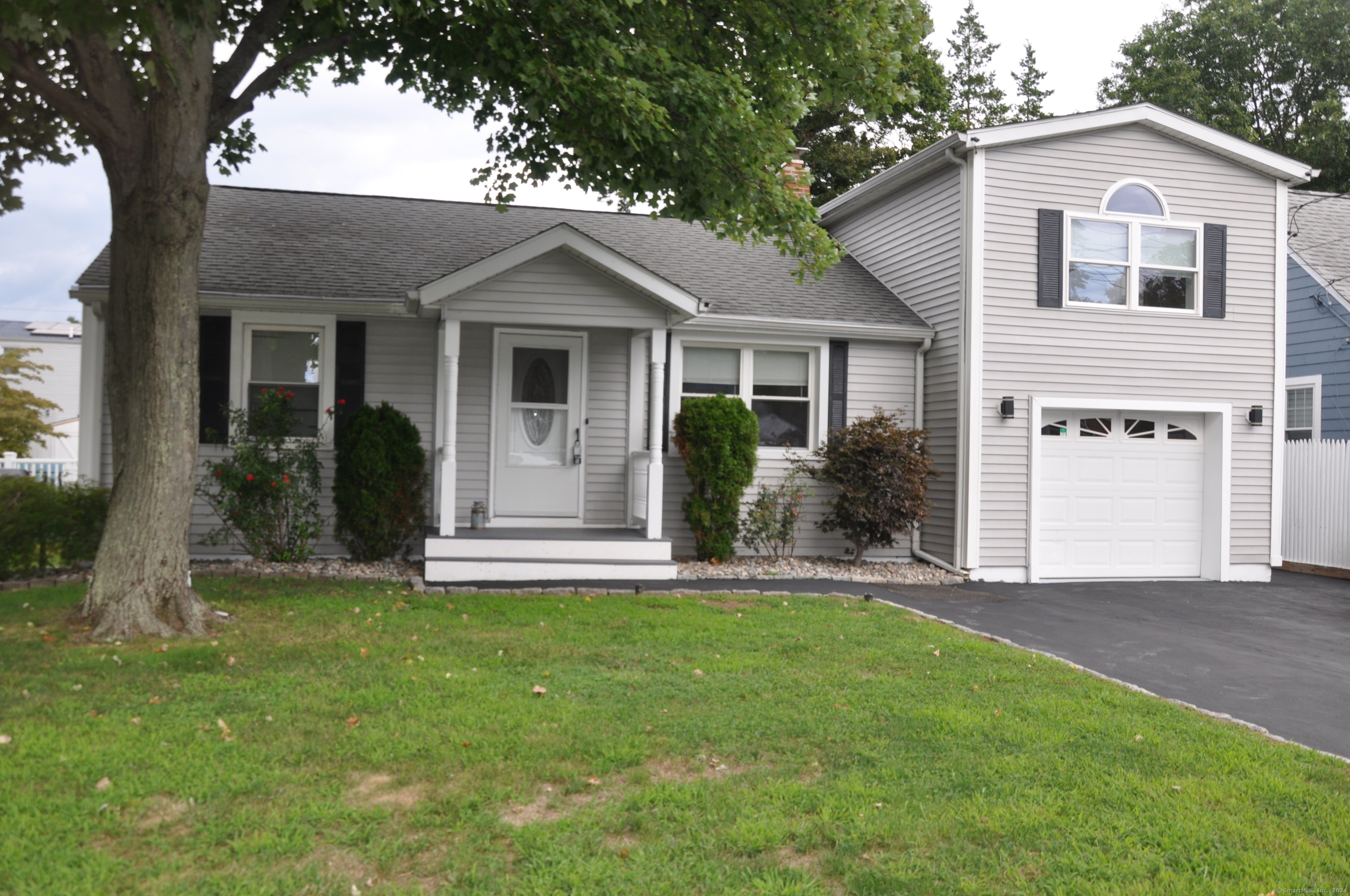 21 Waldo Street East Haven CT 06512