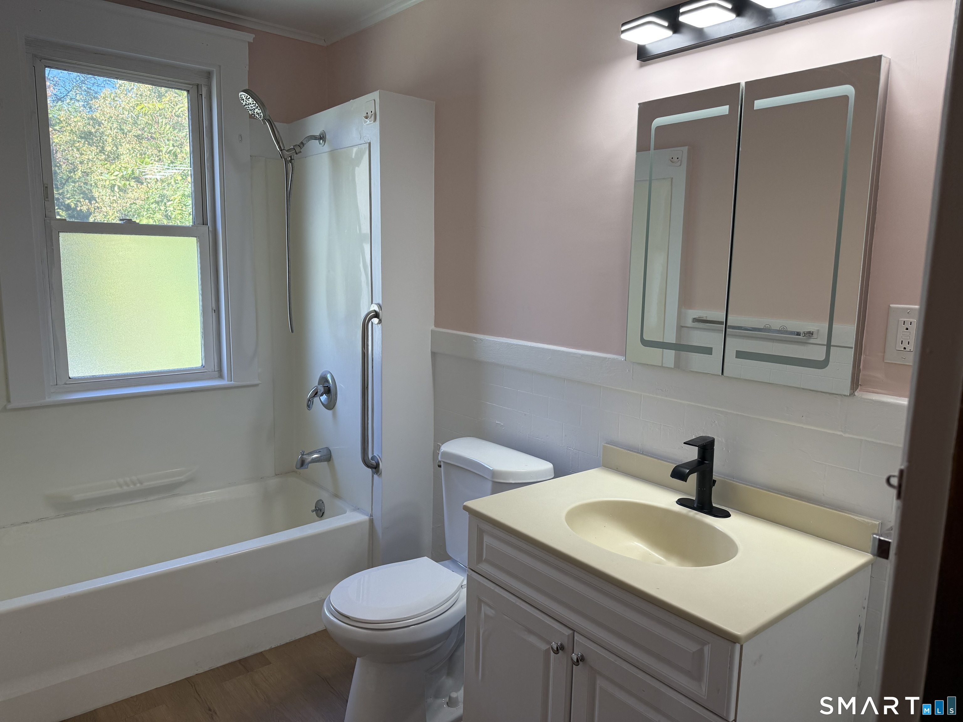 155 Sylvan Avenue Waterbury CT 06706