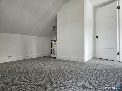 21 Sigourney Street Bristol CT 06010