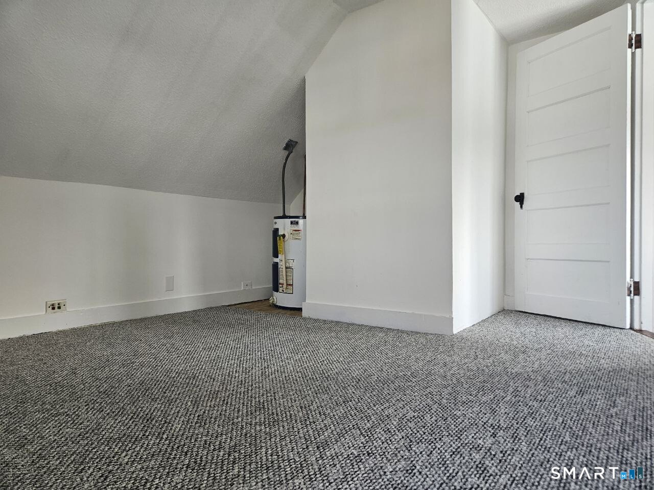 21 Sigourney Street Bristol CT 06010