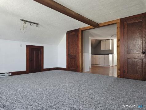 21 Sigourney Street Bristol CT 06010