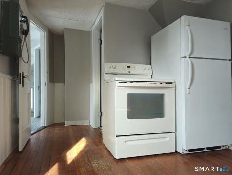 21 Sigourney Street Bristol CT 06010