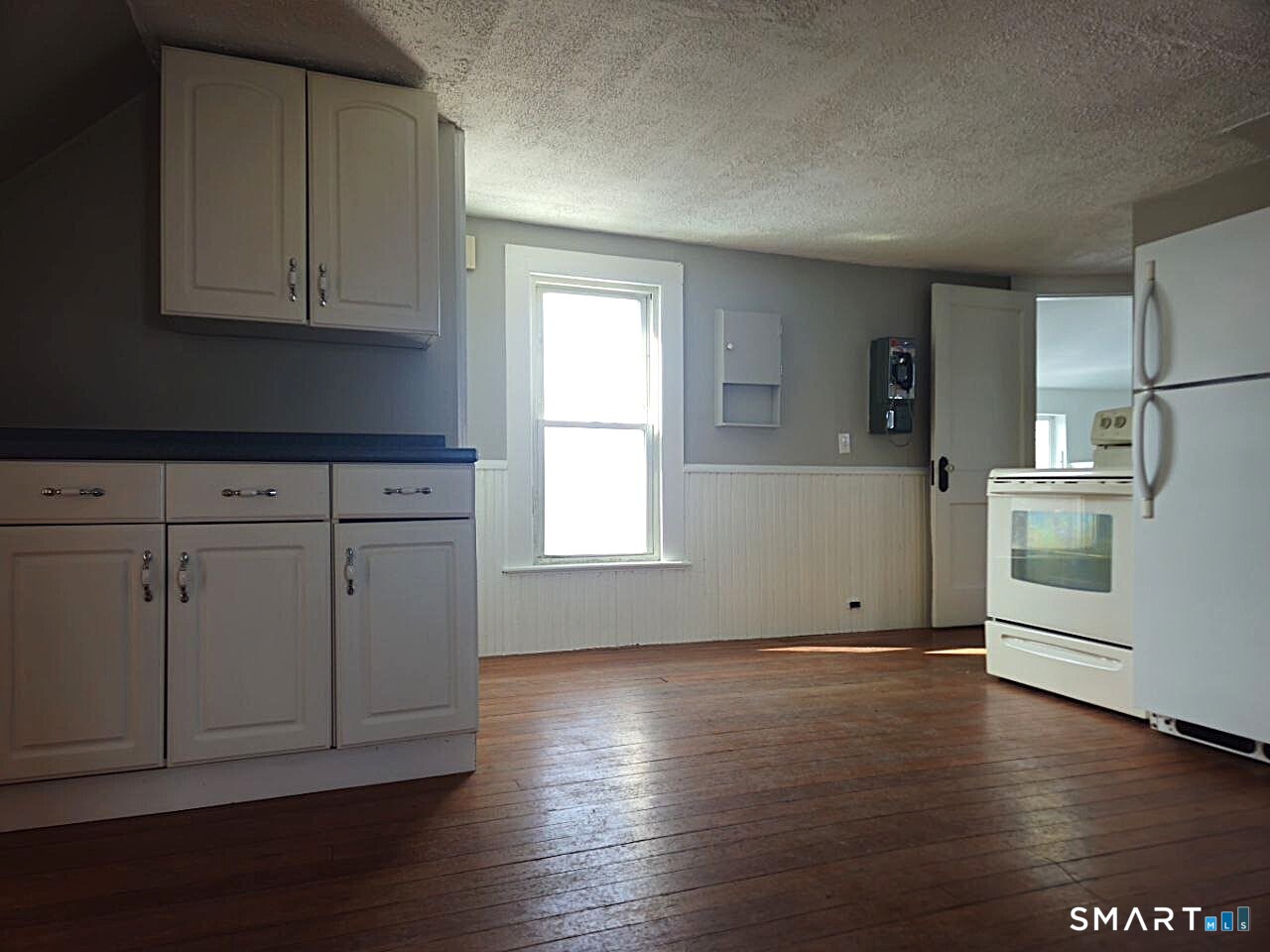 21 Sigourney Street Bristol CT 06010