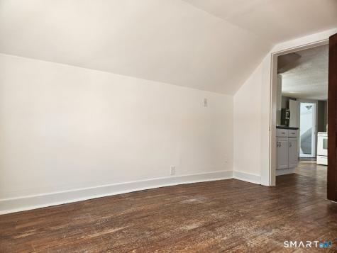 21 Sigourney Street Bristol CT 06010