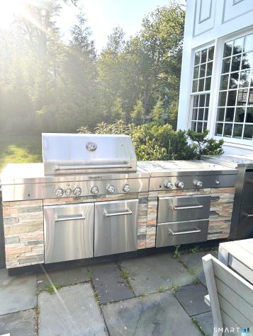 14-A Marion Road Westport CT 06880