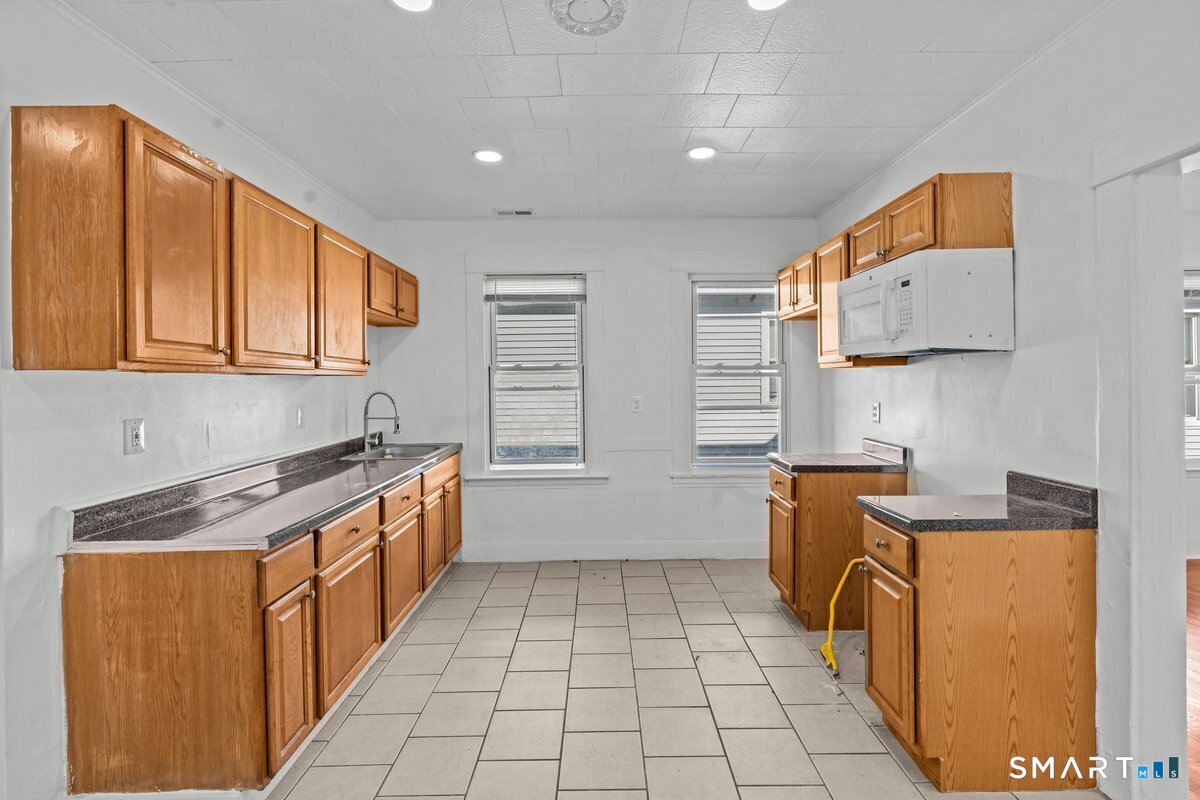 56 Blake Street New Haven CT 06511