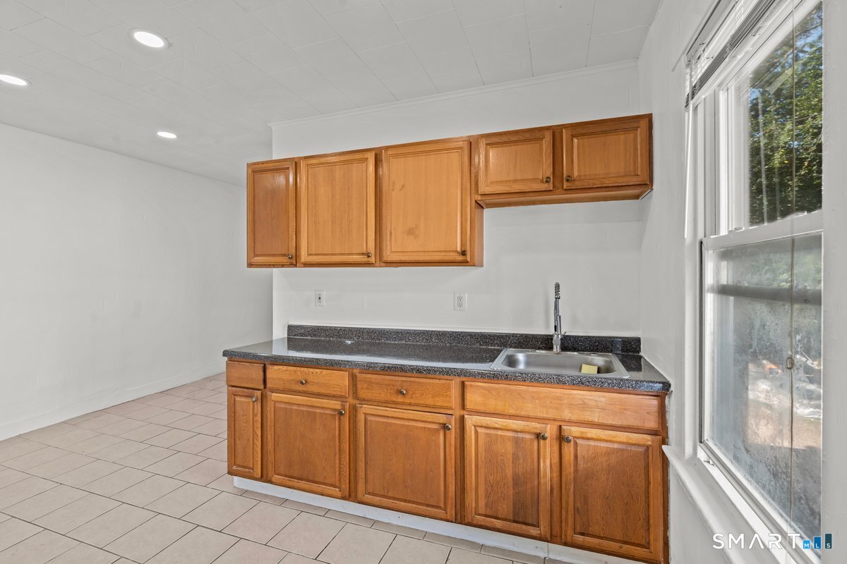 56 Blake Street New Haven CT 06511