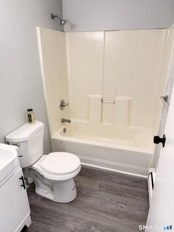 17 Enfield Street Hartford CT 06112
