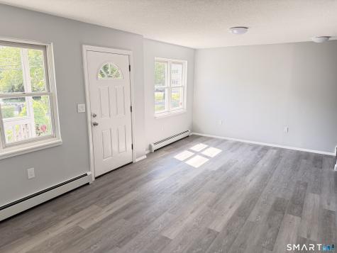 17 Enfield Street Hartford CT 06112