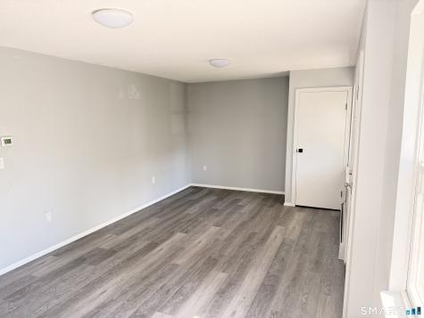 17 Enfield Street Hartford CT 06112