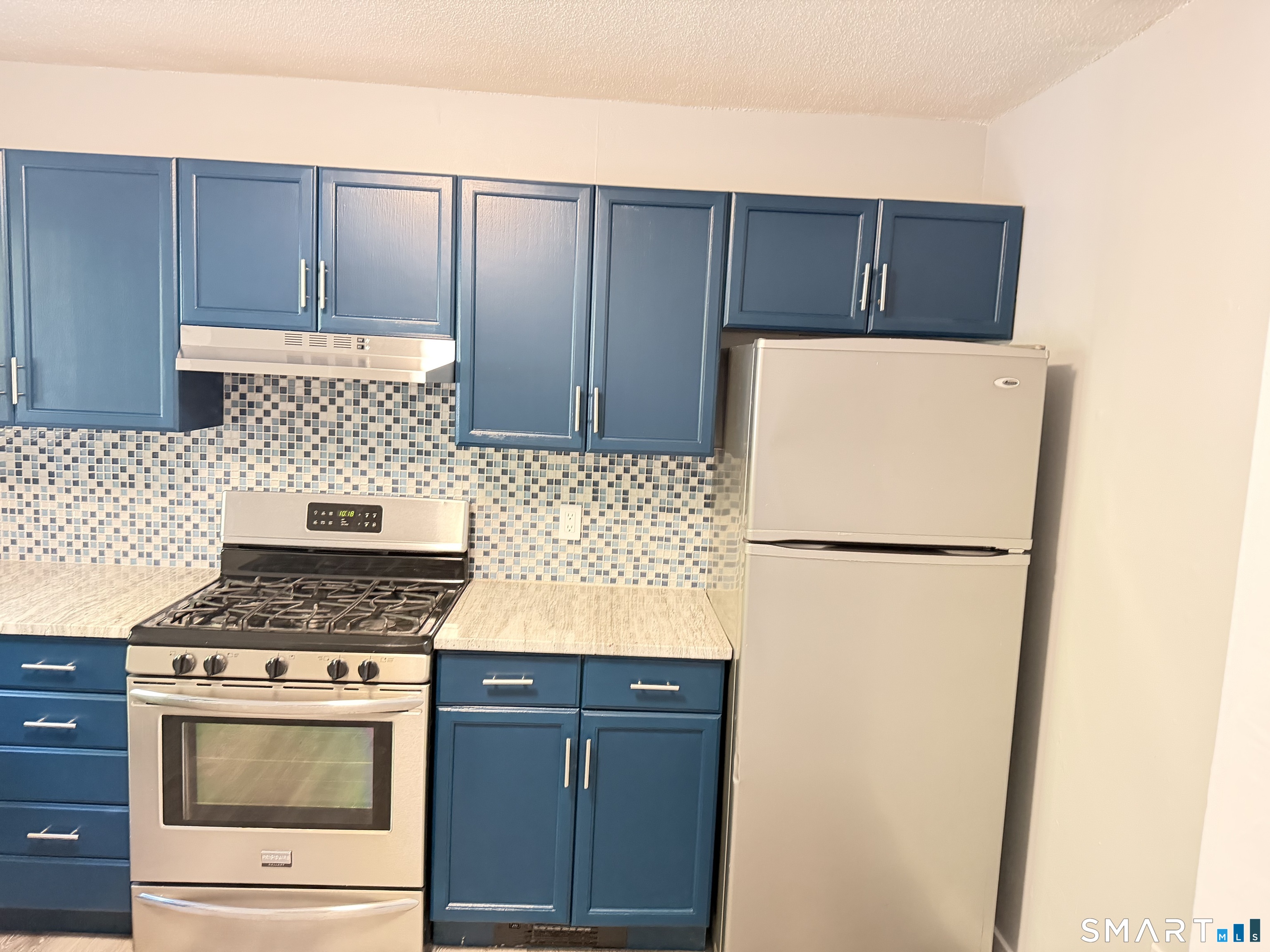 17 Enfield Street Hartford CT 06112