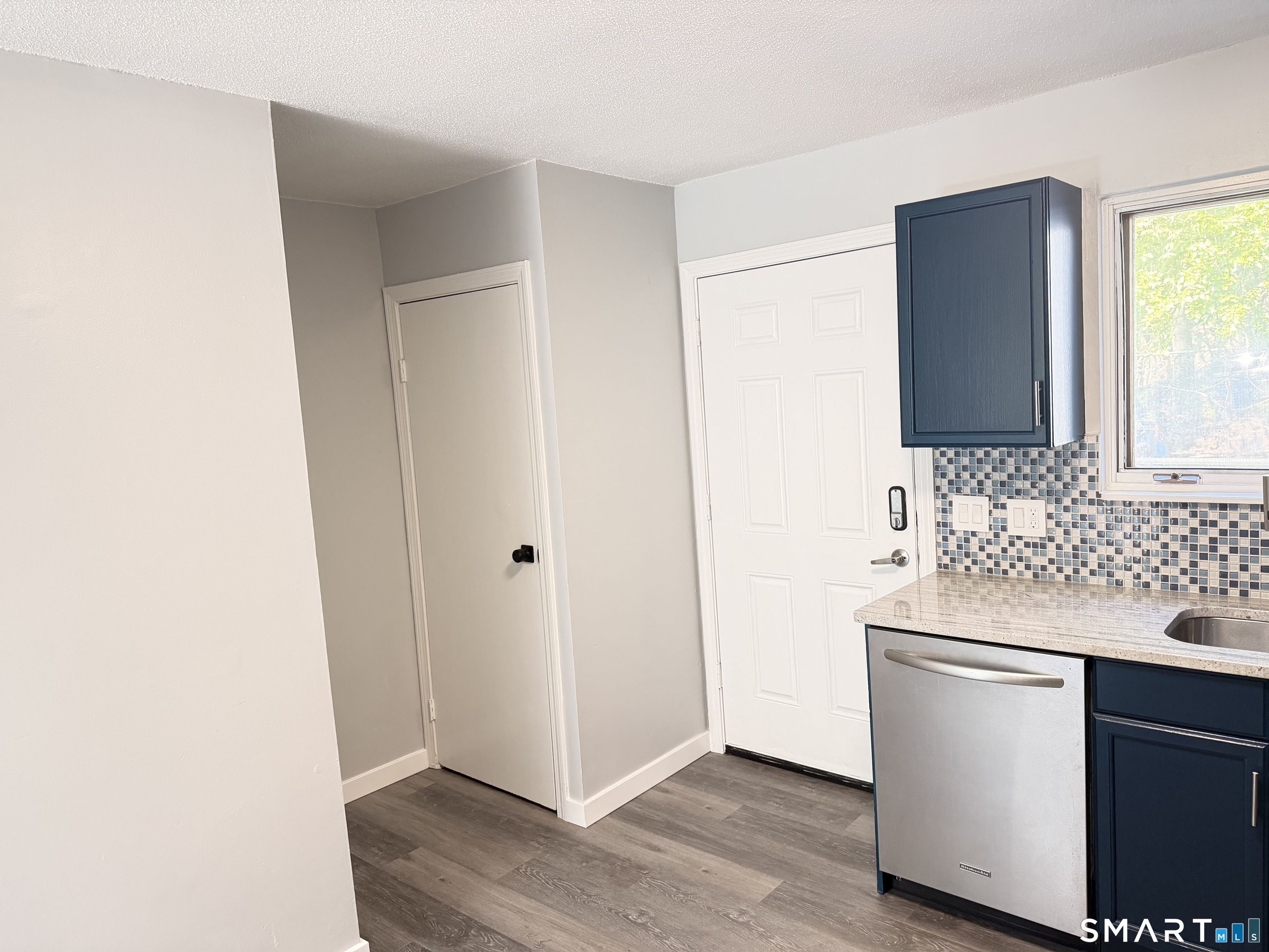 17 Enfield Street Hartford CT 06112