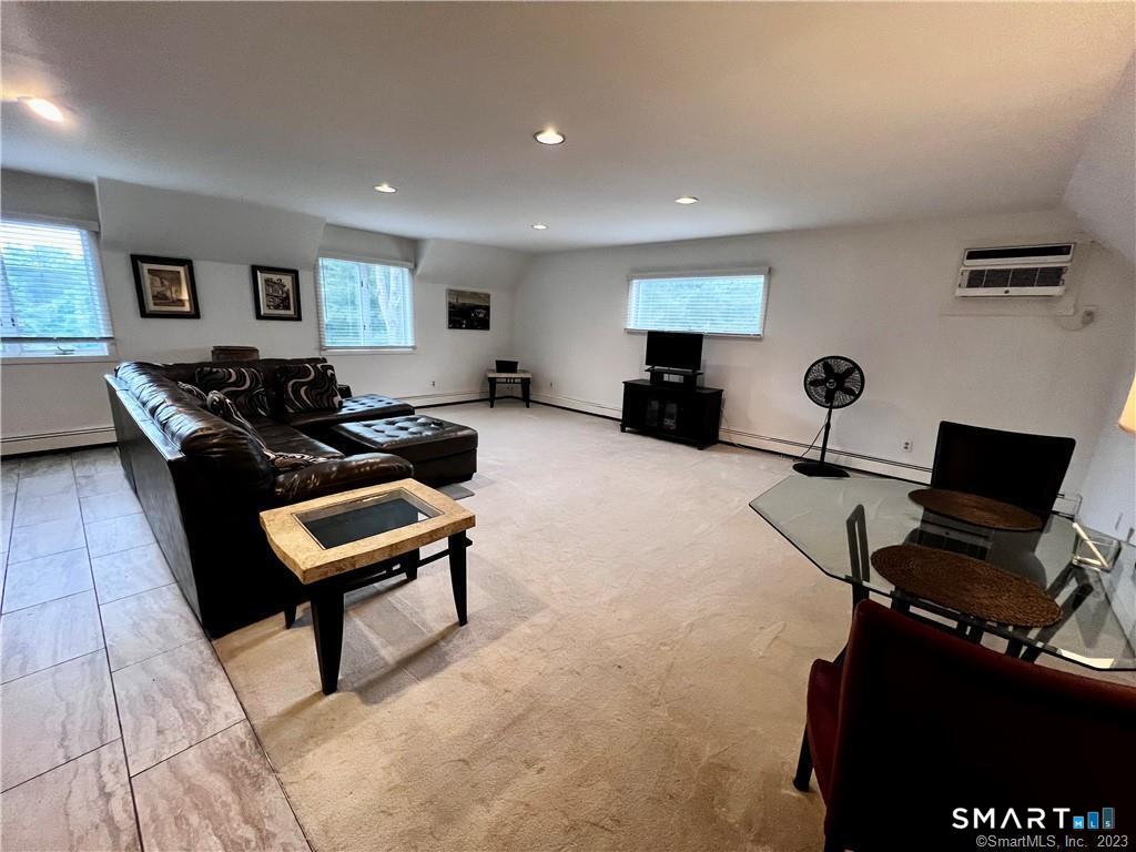 1865 Elm Street Stratford CT 06615