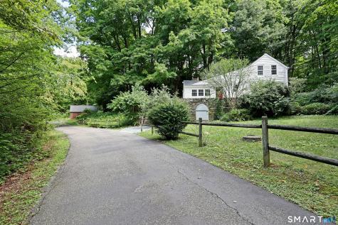 37 Peaceable Street Redding CT 06896