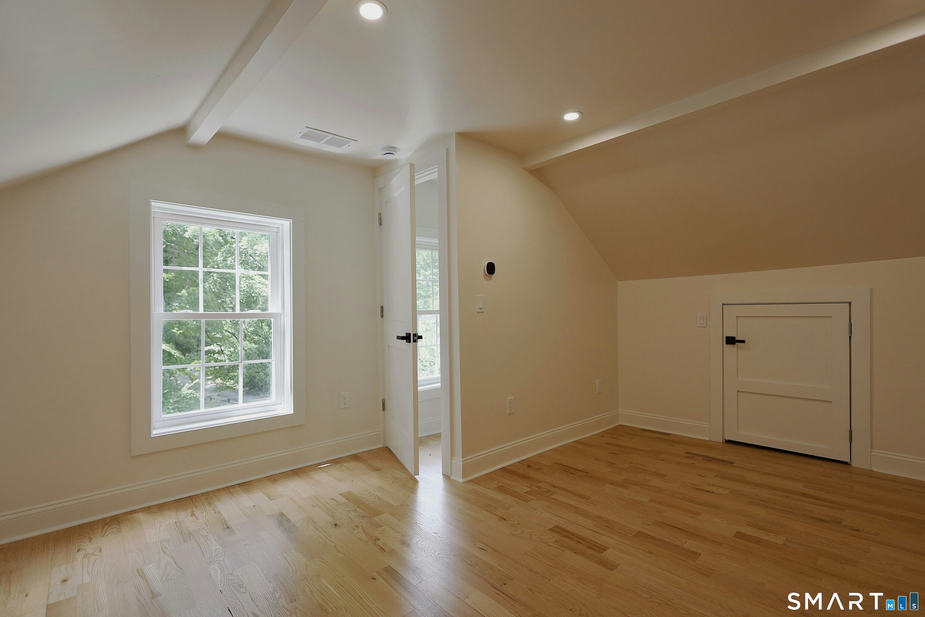 37 Peaceable Street Redding CT 06896