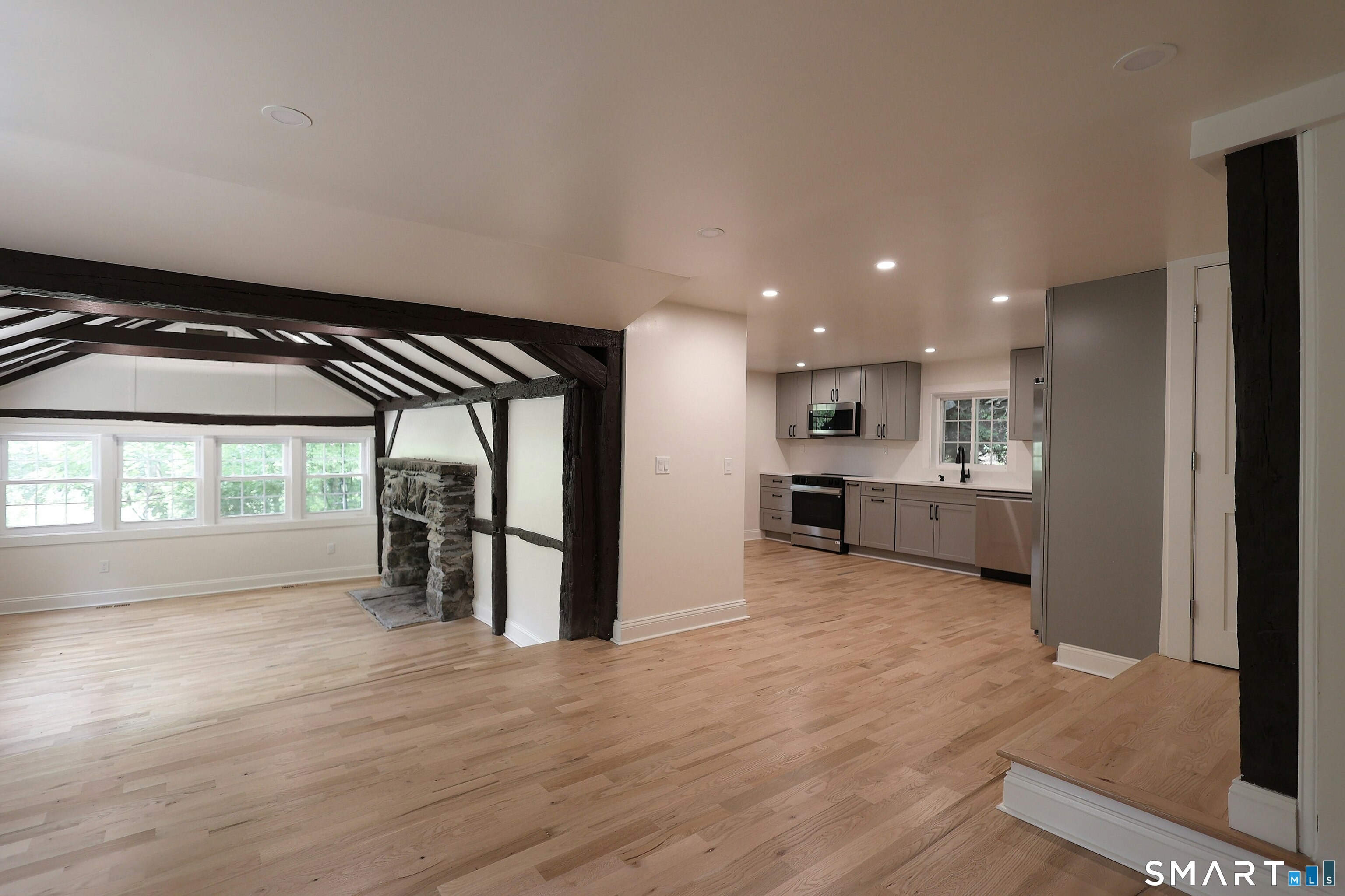 37 Peaceable Street Redding CT 06896