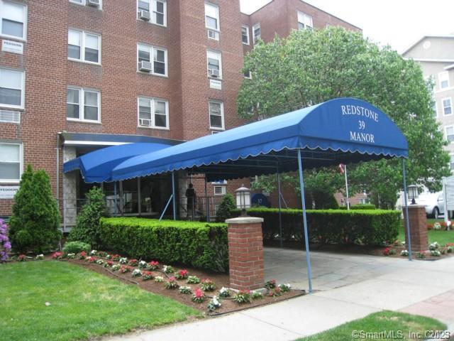 39 Glenbrook Road Stamford CT 06902