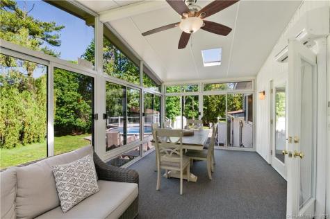 10 London Court Old Saybrook CT 06475