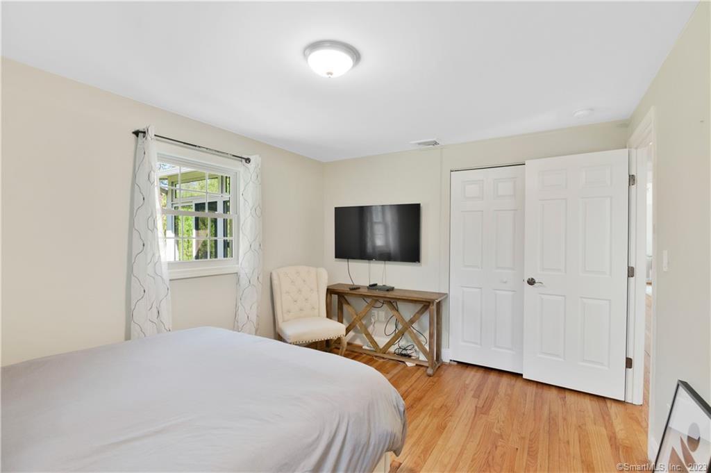 10 London Court Old Saybrook CT 06475