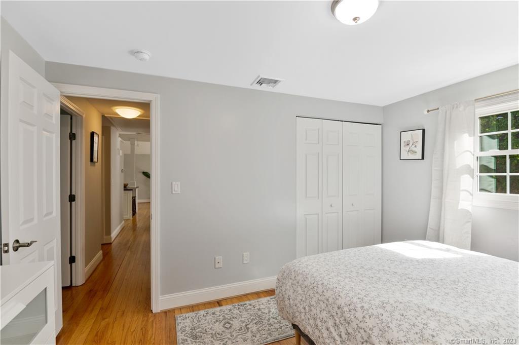 10 London Court Old Saybrook CT 06475