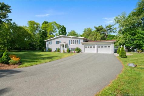 10 London Court Old Saybrook CT 06475