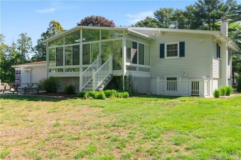 10 London Court Old Saybrook CT 06475