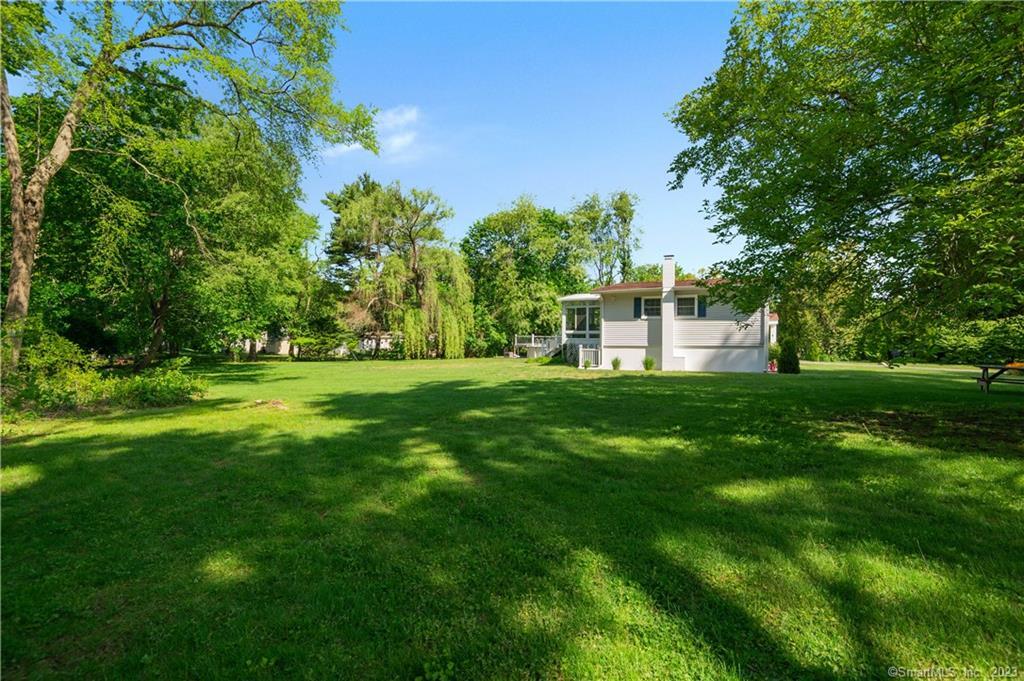 10 London Court Old Saybrook CT 06475