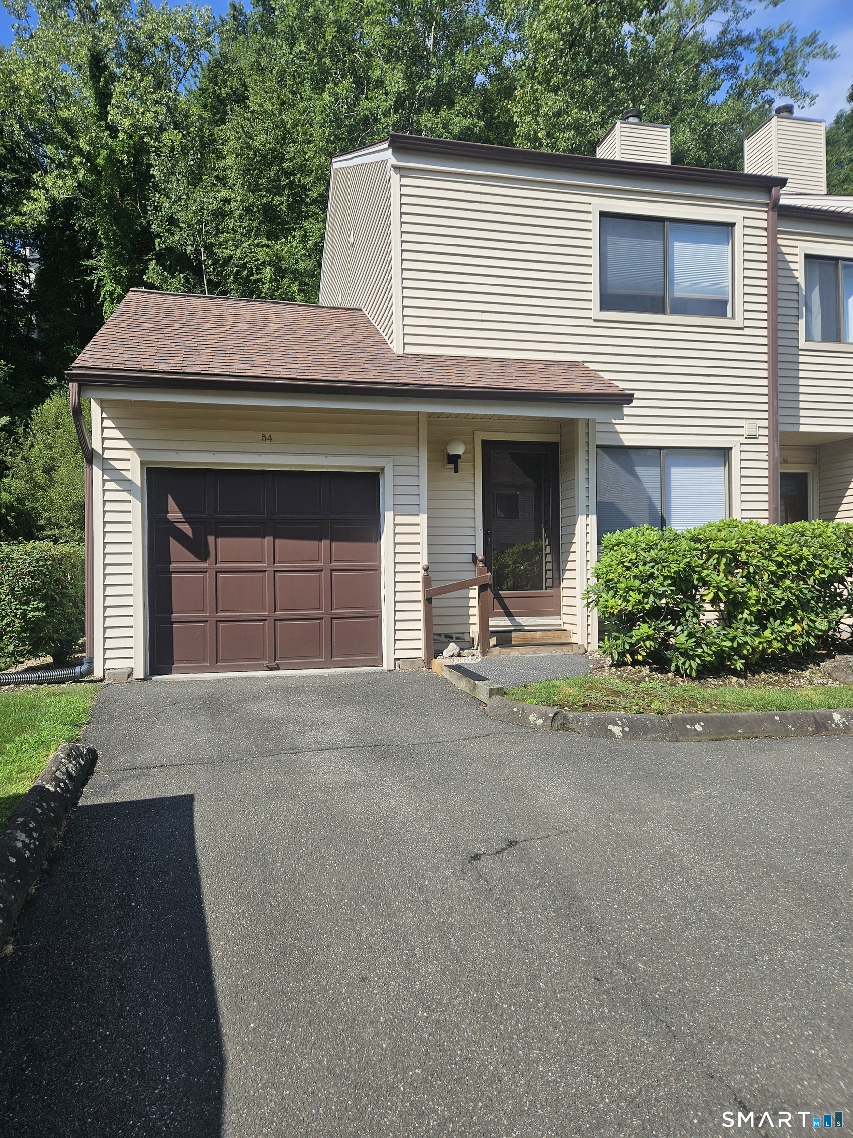 54 Deer Run Bethel CT 06801