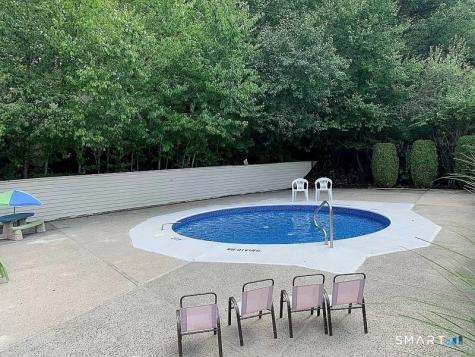 54 Deer Run Bethel CT 06801