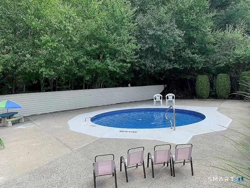 54 Deer Run Bethel CT 06801