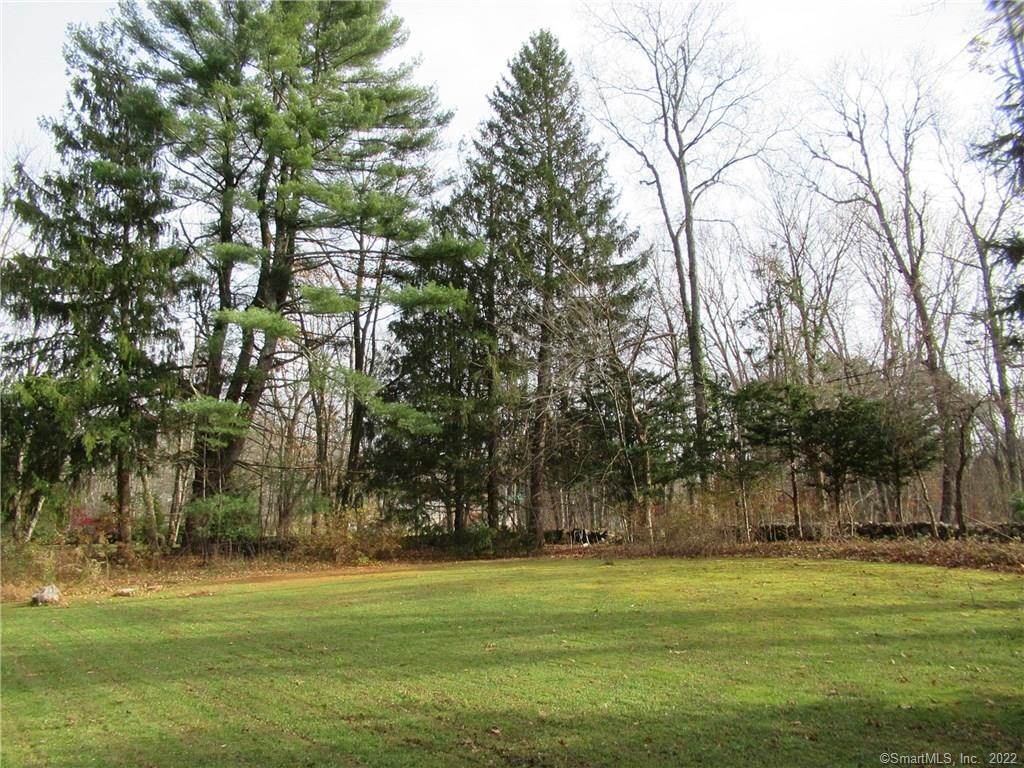 11 Burnt Swamp Road Woodbridge CT 06525