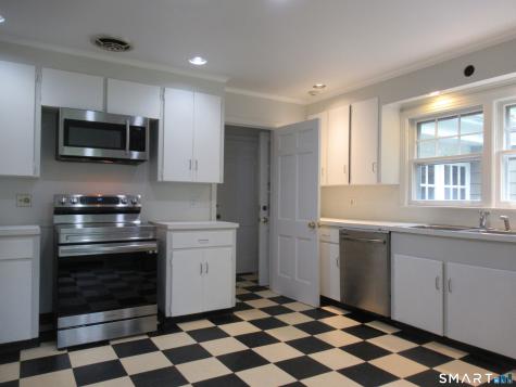 11 Burnt Swamp Road Woodbridge CT 06525