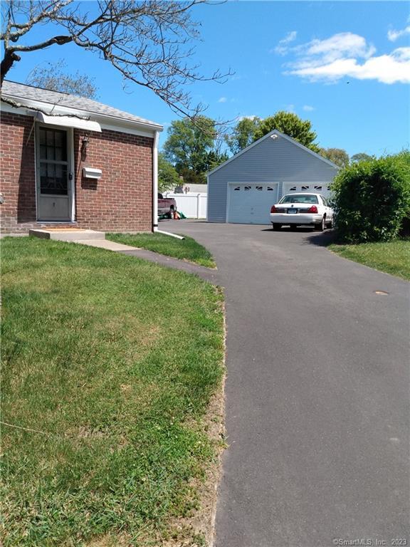 7 Pioneer Court Fairfield CT 06825