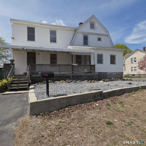 124 Geddes Terrace Waterbury CT 06708