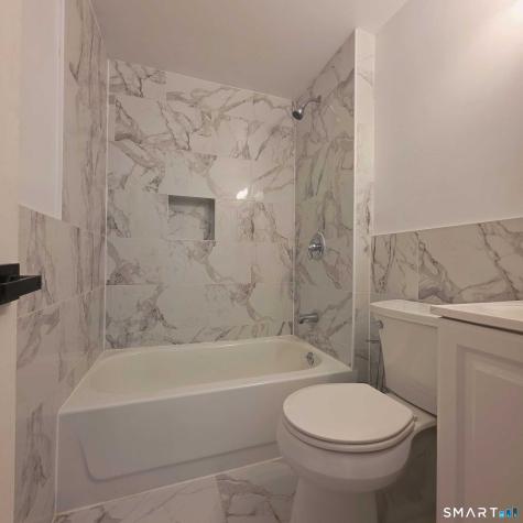 124 Geddes Terrace Waterbury CT 06708
