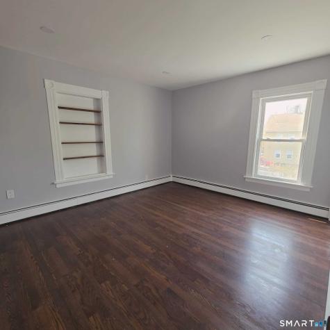 124 Geddes Terrace Waterbury CT 06708