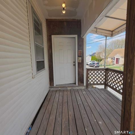 124 Geddes Terrace Waterbury CT 06708