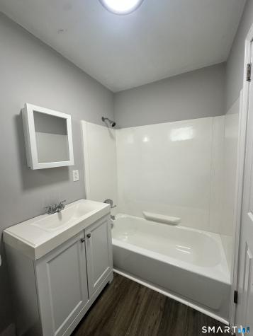 57 Ashcraft Road New London CT 06320
