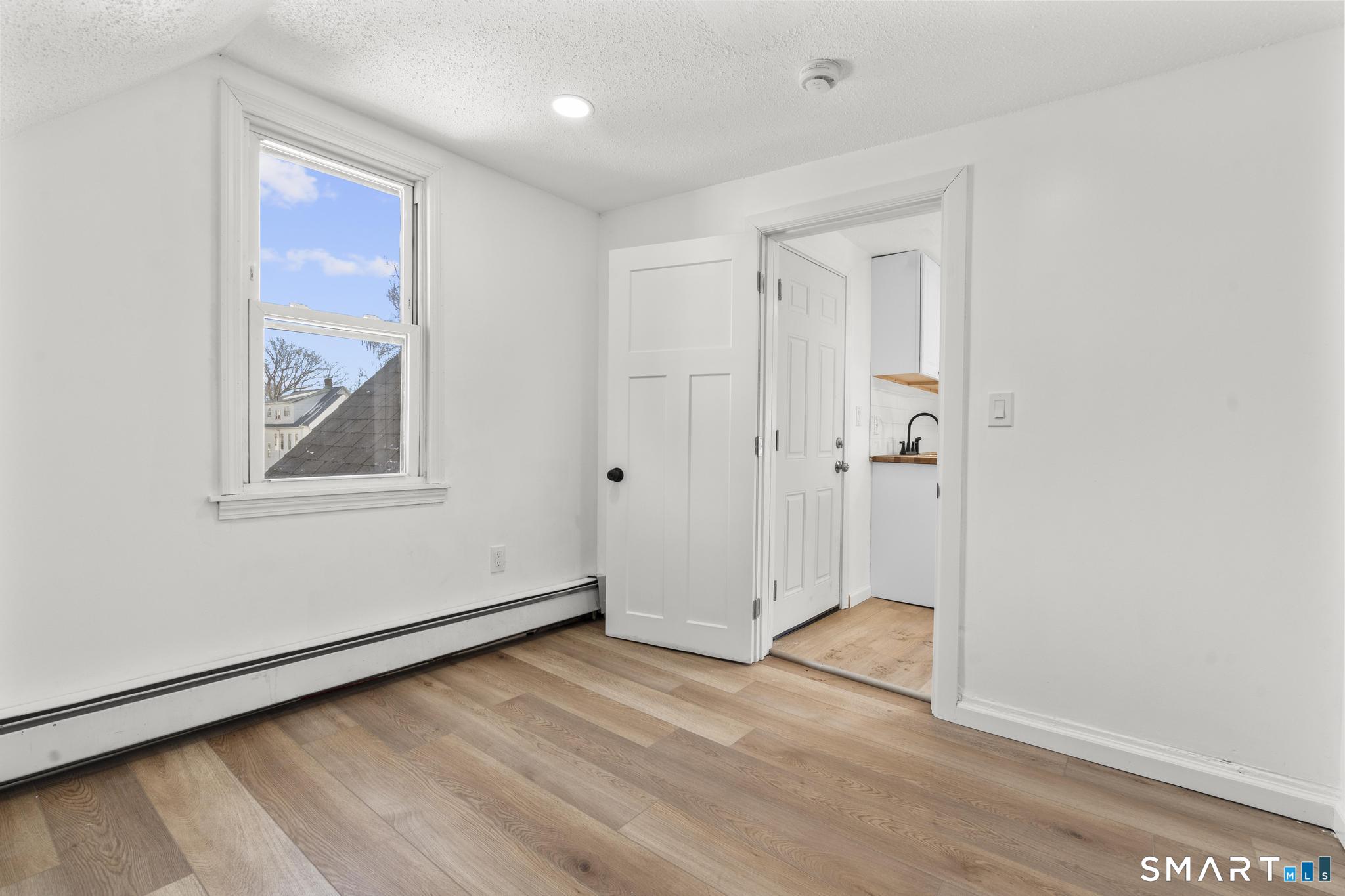 26 Mclean Street Hartford CT 06114