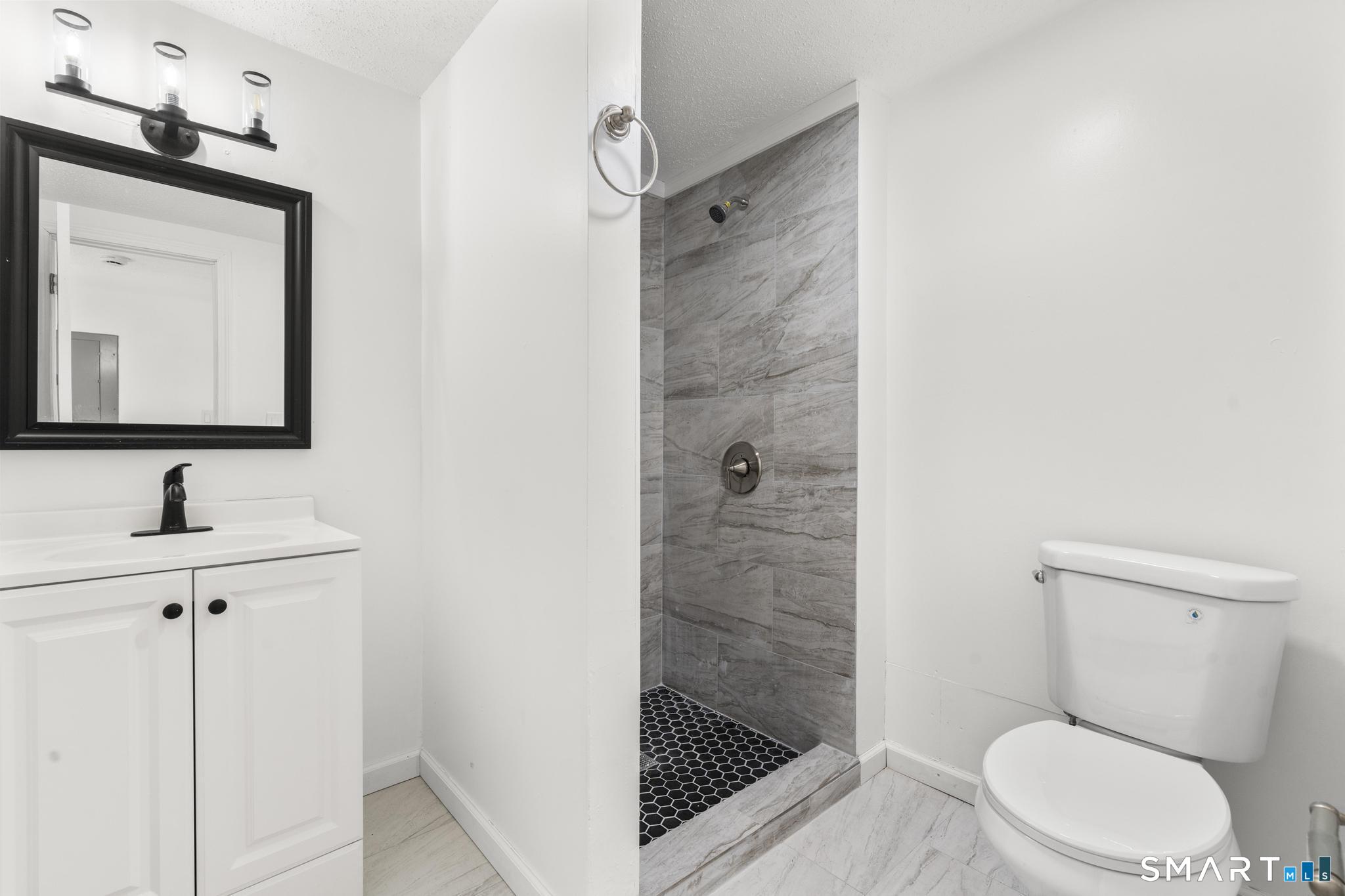 26 Mclean Street Hartford CT 06114