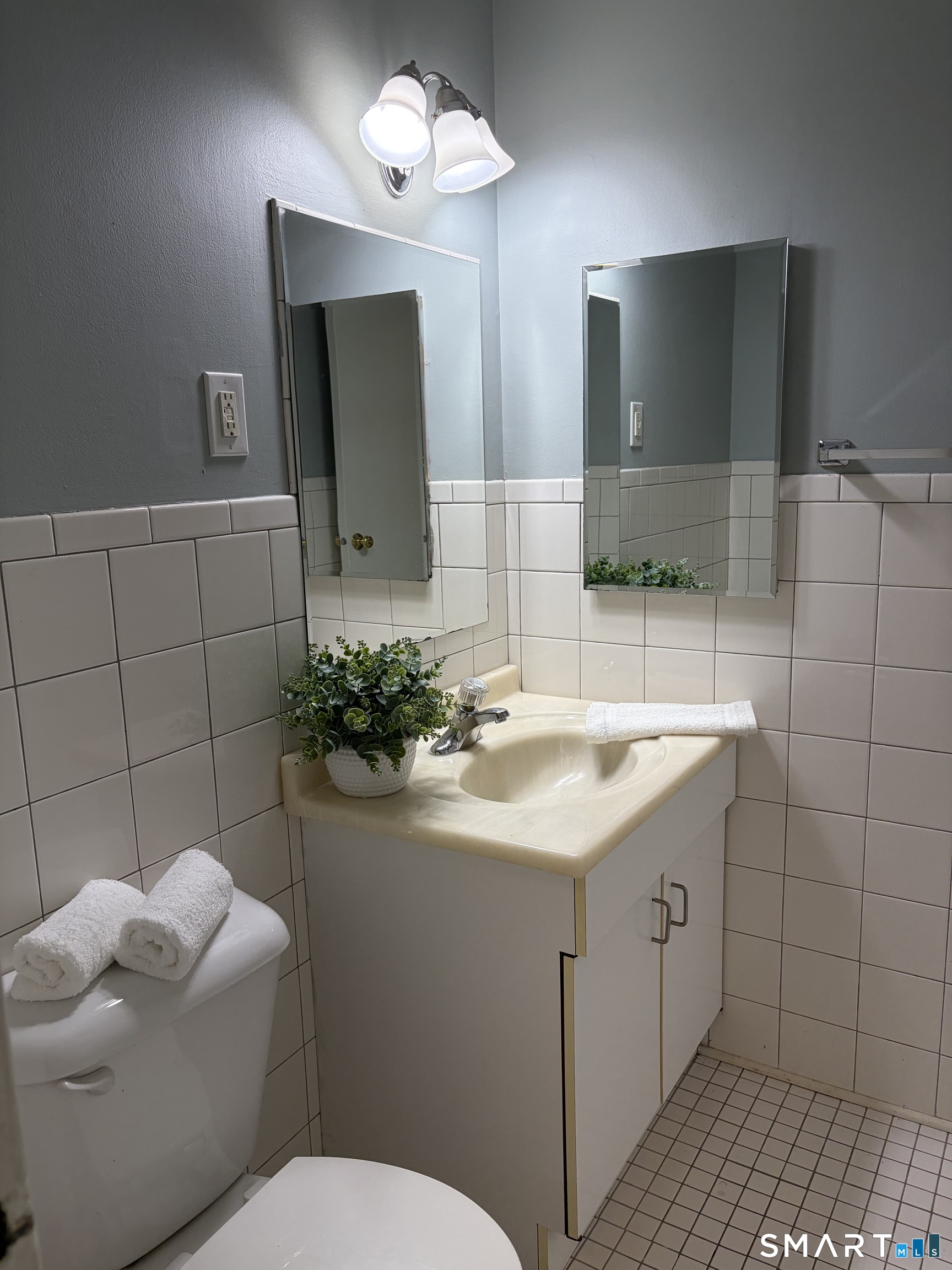 1070 New Haven Avenue Milford CT 06460