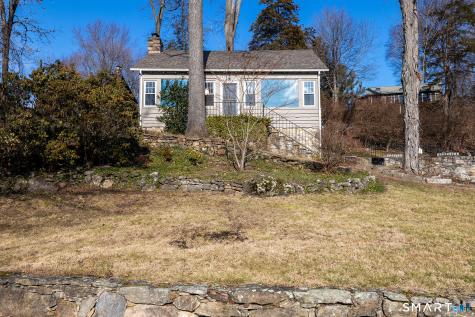 16 Crescent Drive Ridgefield CT 06877