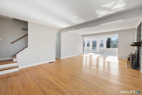 16 Crescent Drive Ridgefield CT 06877