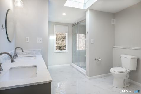 16 Crescent Drive Ridgefield CT 06877
