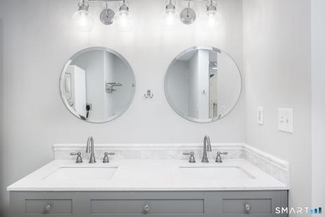 16 Crescent Drive Ridgefield CT 06877