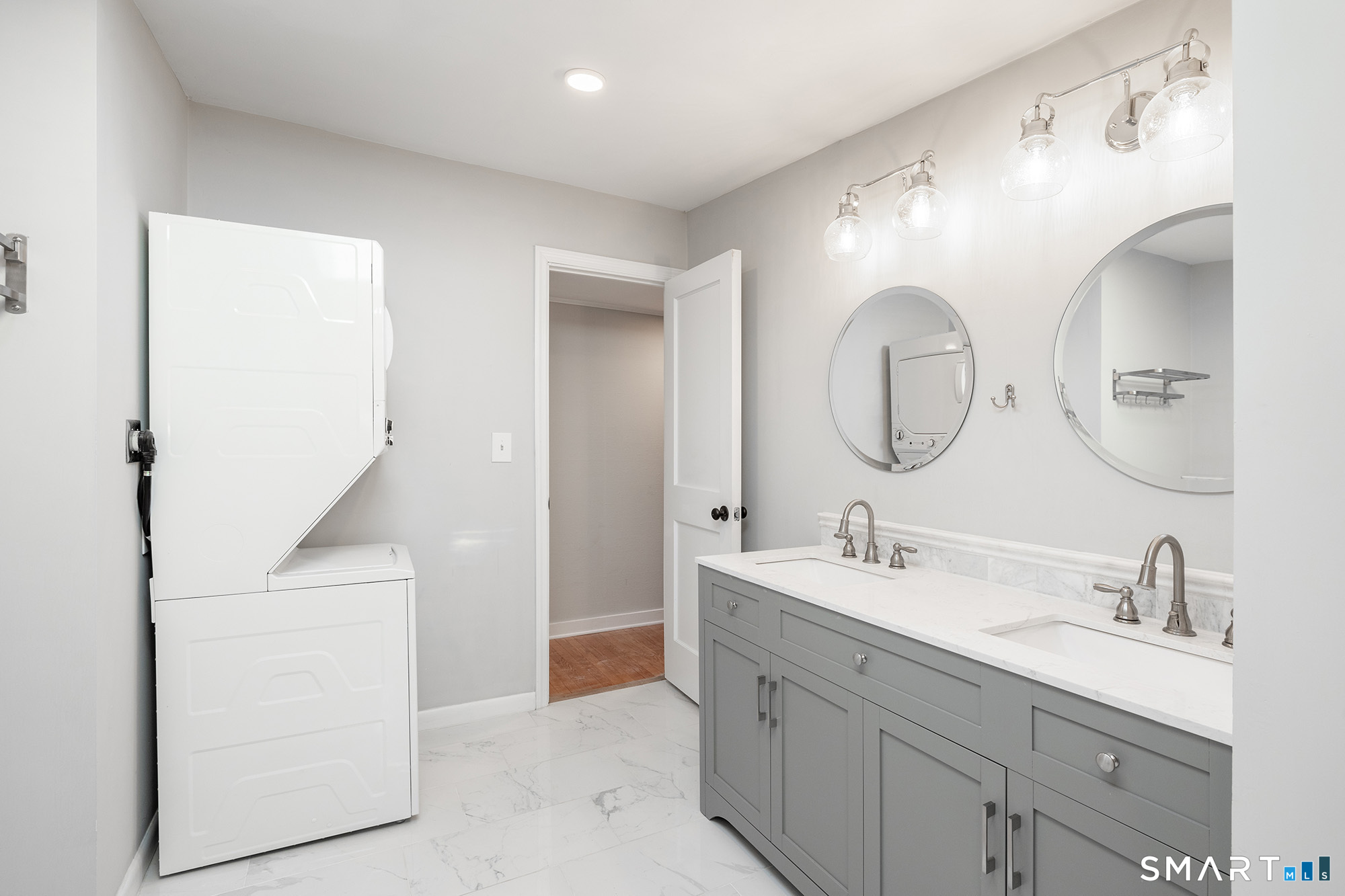 16 Crescent Drive Ridgefield CT 06877