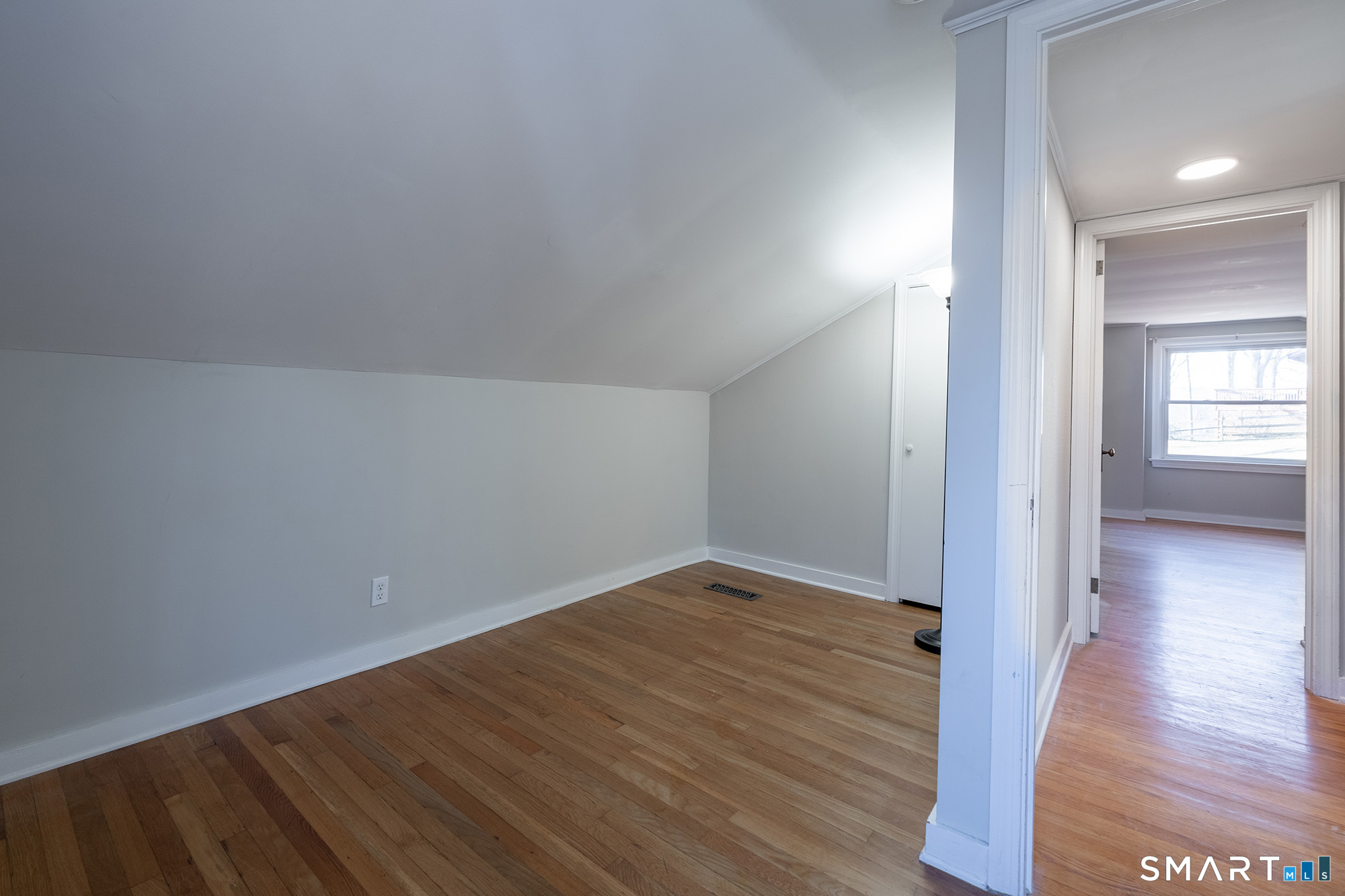16 Crescent Drive Ridgefield CT 06877
