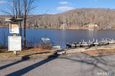 16 Crescent Drive Ridgefield CT 06877