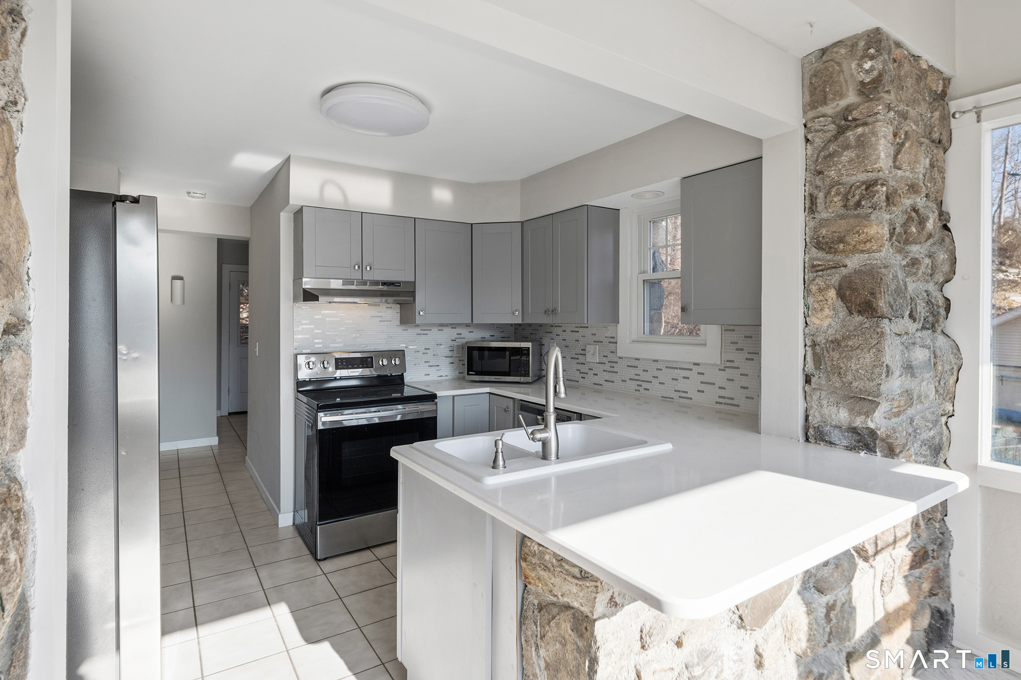 16 Crescent Drive Ridgefield CT 06877